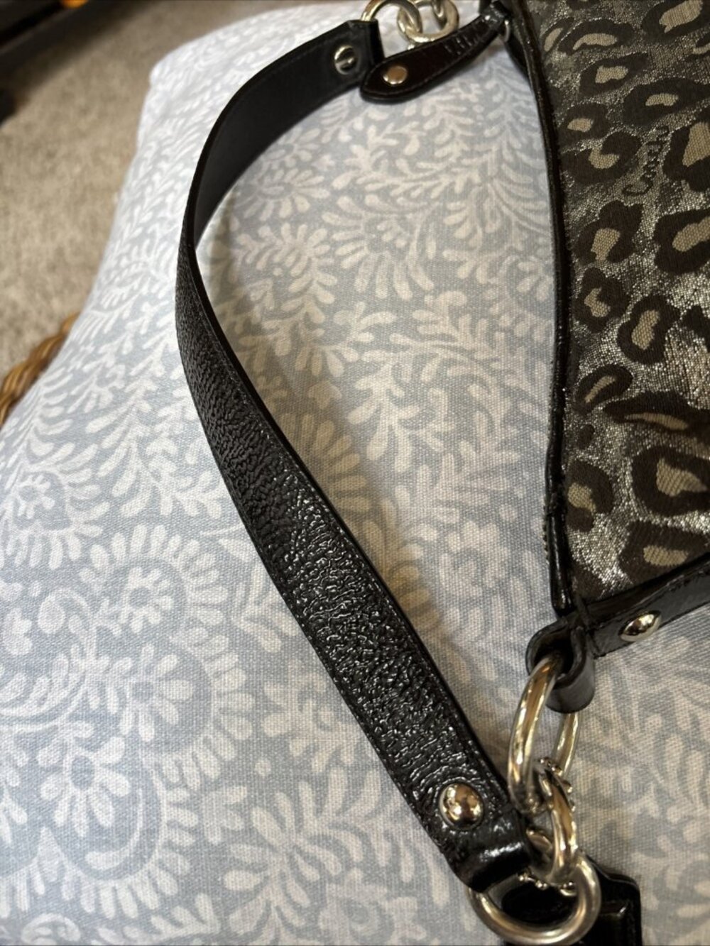 Coach Silver And Black Leapord Print Metallic Shoulder Bag Y2K Vibes - Picture 12 of 12